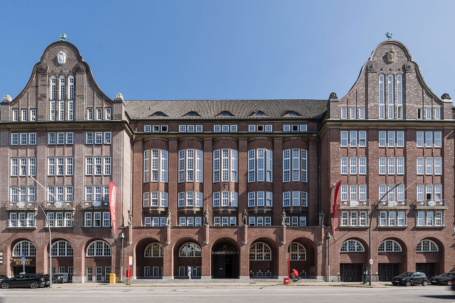 Handwerkskammer Hamburg - Gewerbehaus am Holstenwall